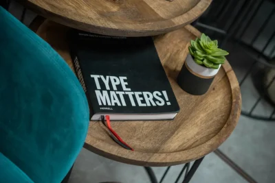 blue-stag-4JPXmg-N3sg-unsplash