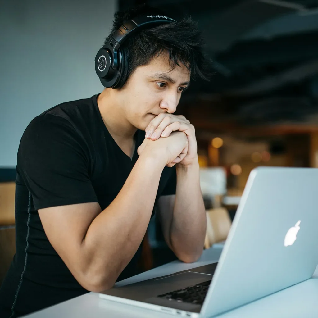 wes-hicks-4-EeTnaC1S4-unsplash